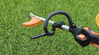 STIHL FSA 200 R string trimmer