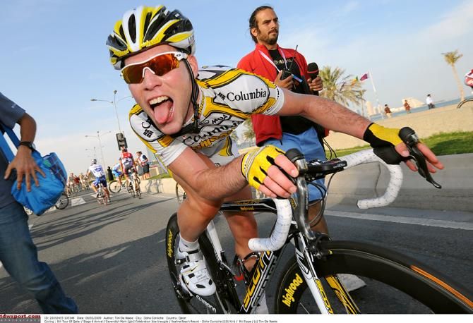 Mark Cavendish has some fun in the final stage of the 2009 Tour of Qatar
