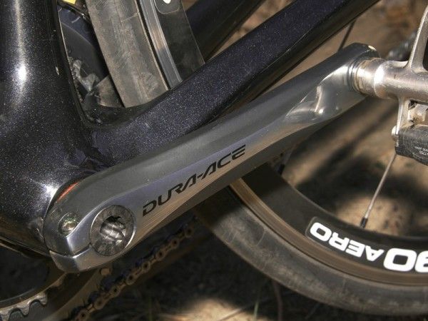 Shimano retain last year's arm attachment method
