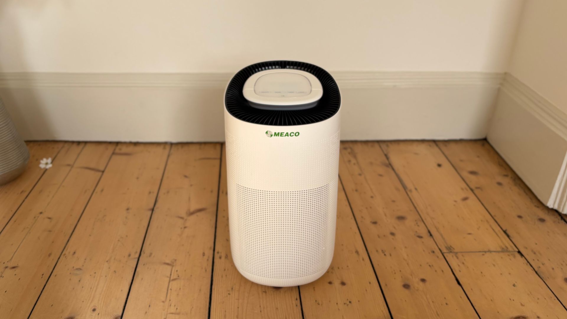 Testing the MeacoClean CA-HEPA 47x5 Air Purifier