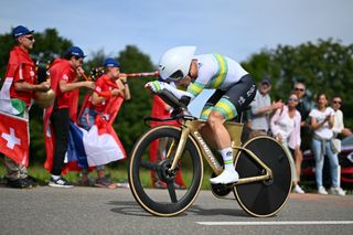 Grace Brown riding the 2024 World ITT Championships