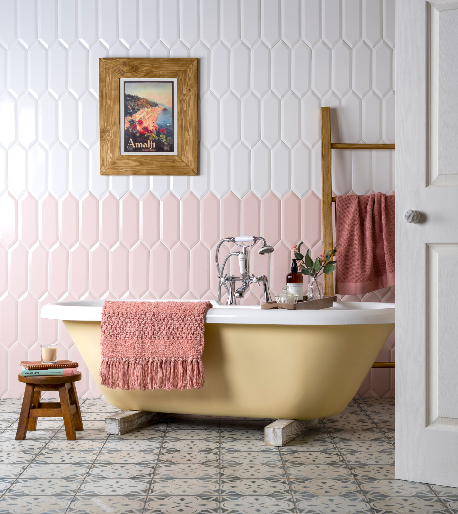 Bathroom tile ideas: two-tone pink and white tiles