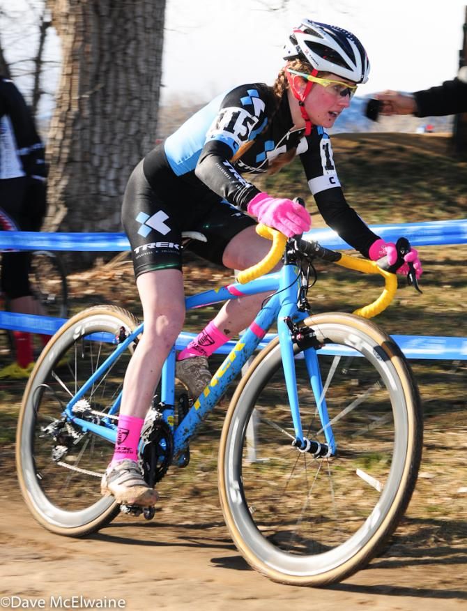 Eighteen year-old Ellen Noble (Trek Cyclocross Collective) riding just outside the top ten