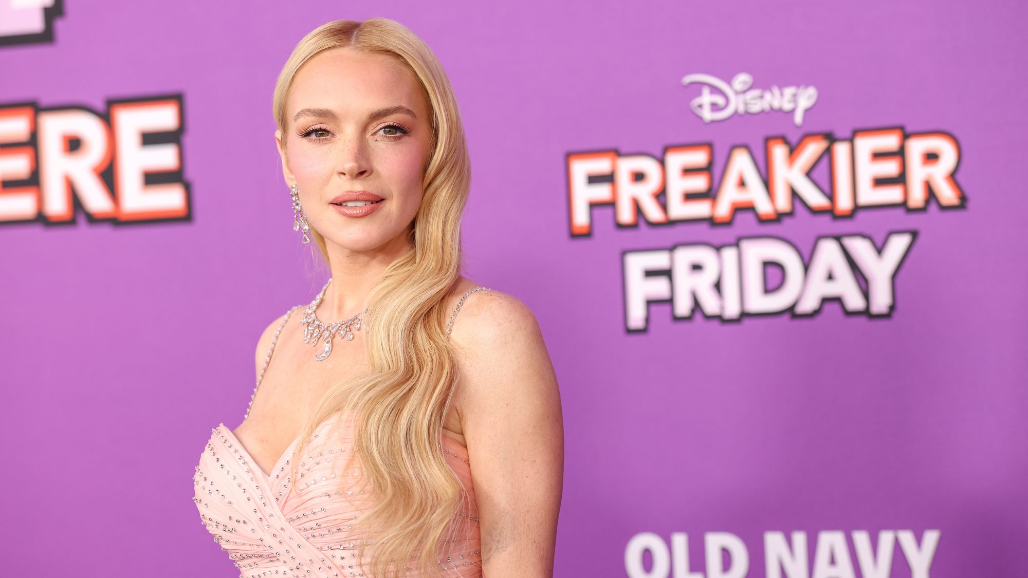 Lindsay Lohan attends the 2025 premiere of Disney&#039;s Freakier Friday.