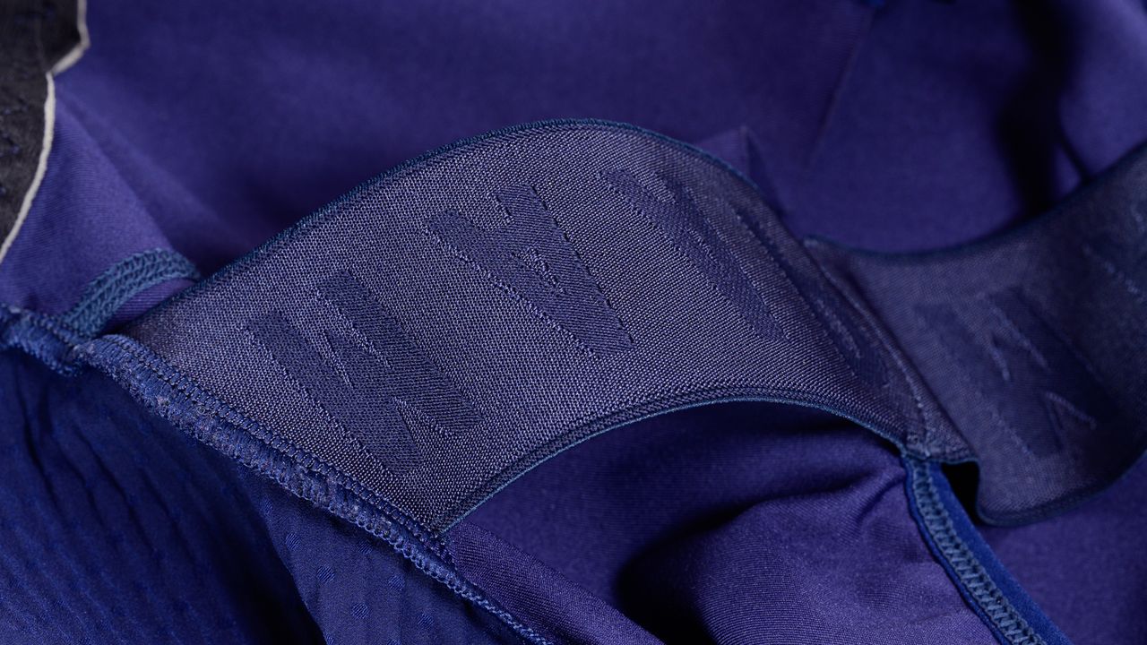 MAAP Pro Bib 2.0 straps tie into leg panels