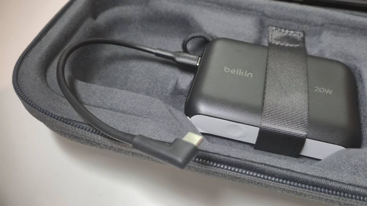 Photo by Rosalie Newcombe of the power bank sitting in the bottom of the Belkin Switch 2 case.