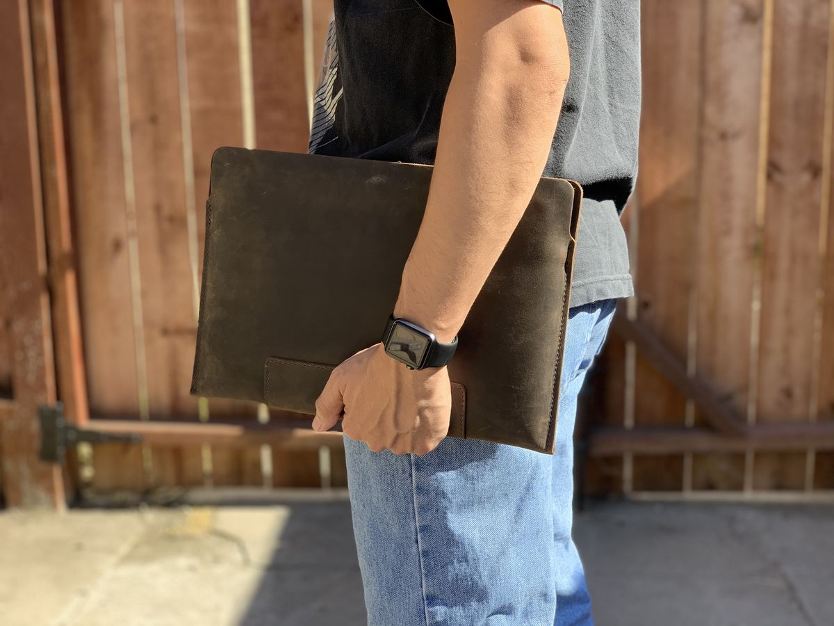 Waterfield Designs VERO Sleeve side arm carry