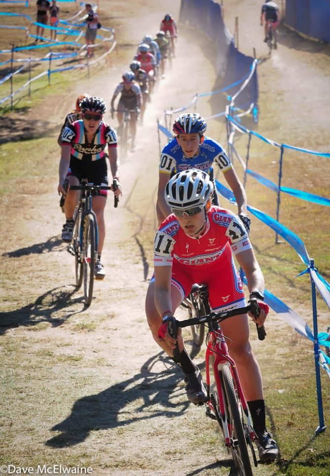 Elle Anderson (California Giant Berries/Specialized) taking control of the race
