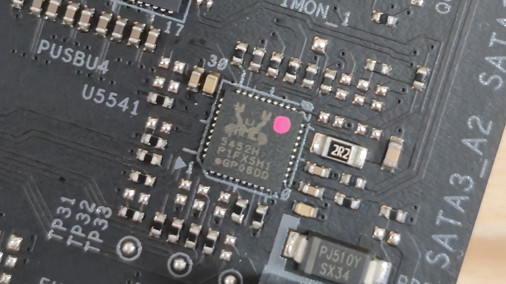 ASRock X870 Taichi Creator - VRM and ICs