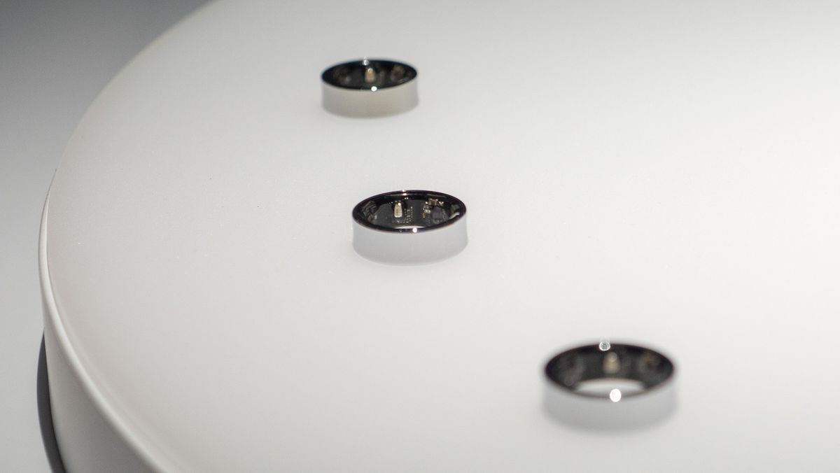 Eyes on with the Motorola Galaxy Ring at MWC 2024