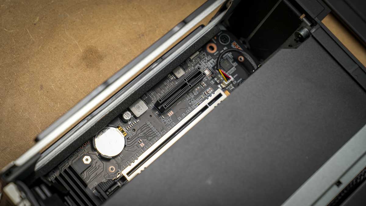 Minisforum MS-02 Ultra