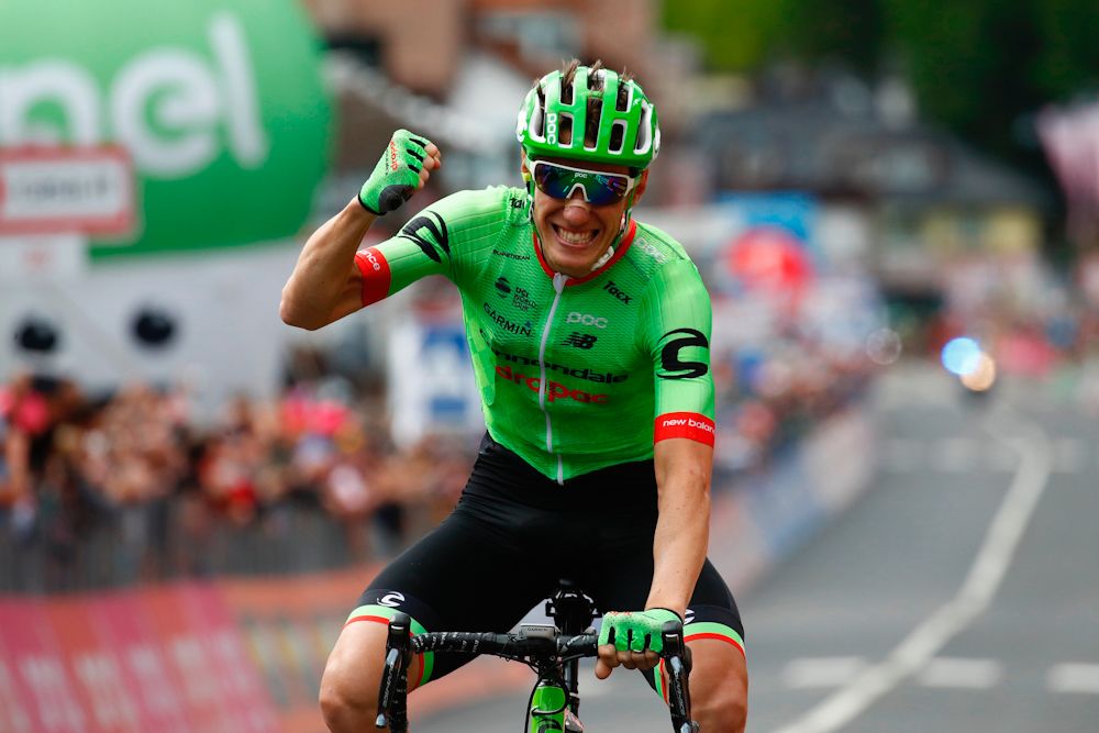Pierre Rolland wins stage 17 at the Giro d'Italia