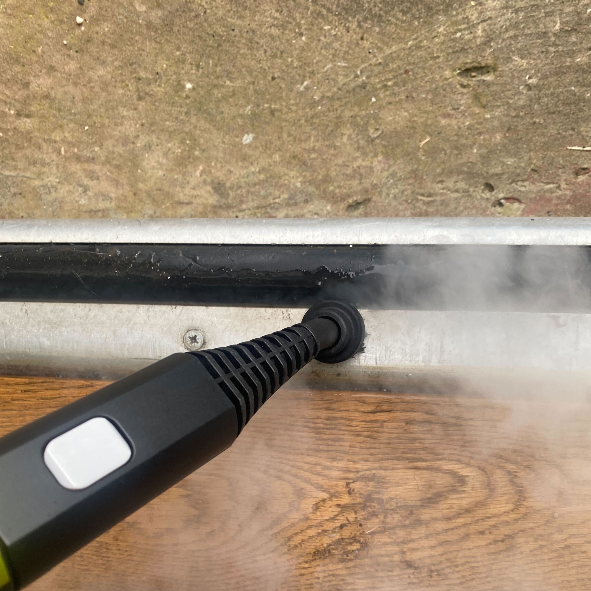using dupray neat steam cleaner on threshold