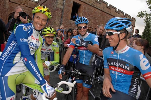 Ivan Basso and the Garmin team at the start
