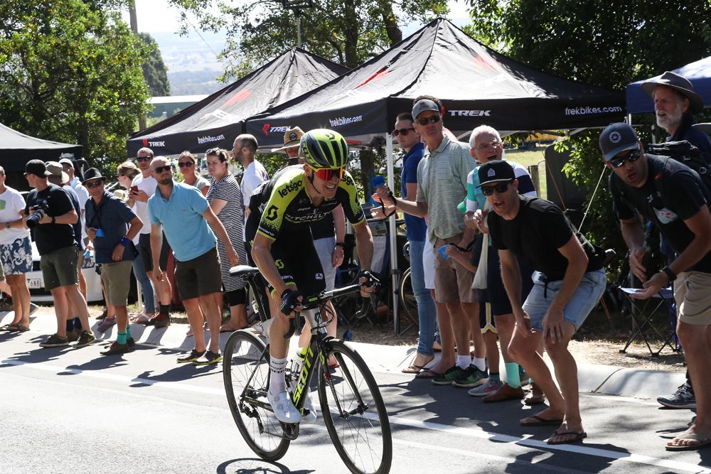 Cameron Meyer (Mitchelton-Scott) goes deep on the last lap