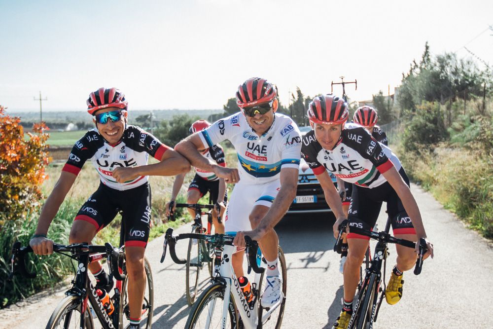 Dan Martin, Alexander Kristoff and Fabio Aru fight for team leadership