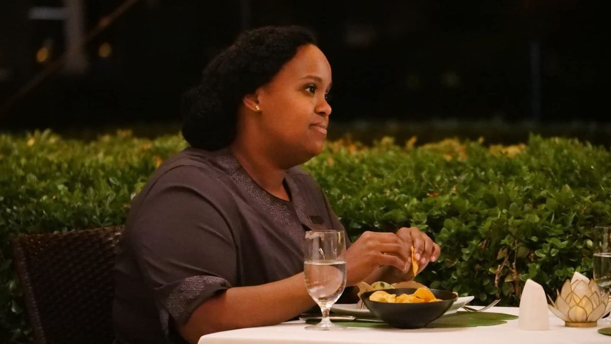 Natasha Rothwell as Belinda in The White Lotus season 1