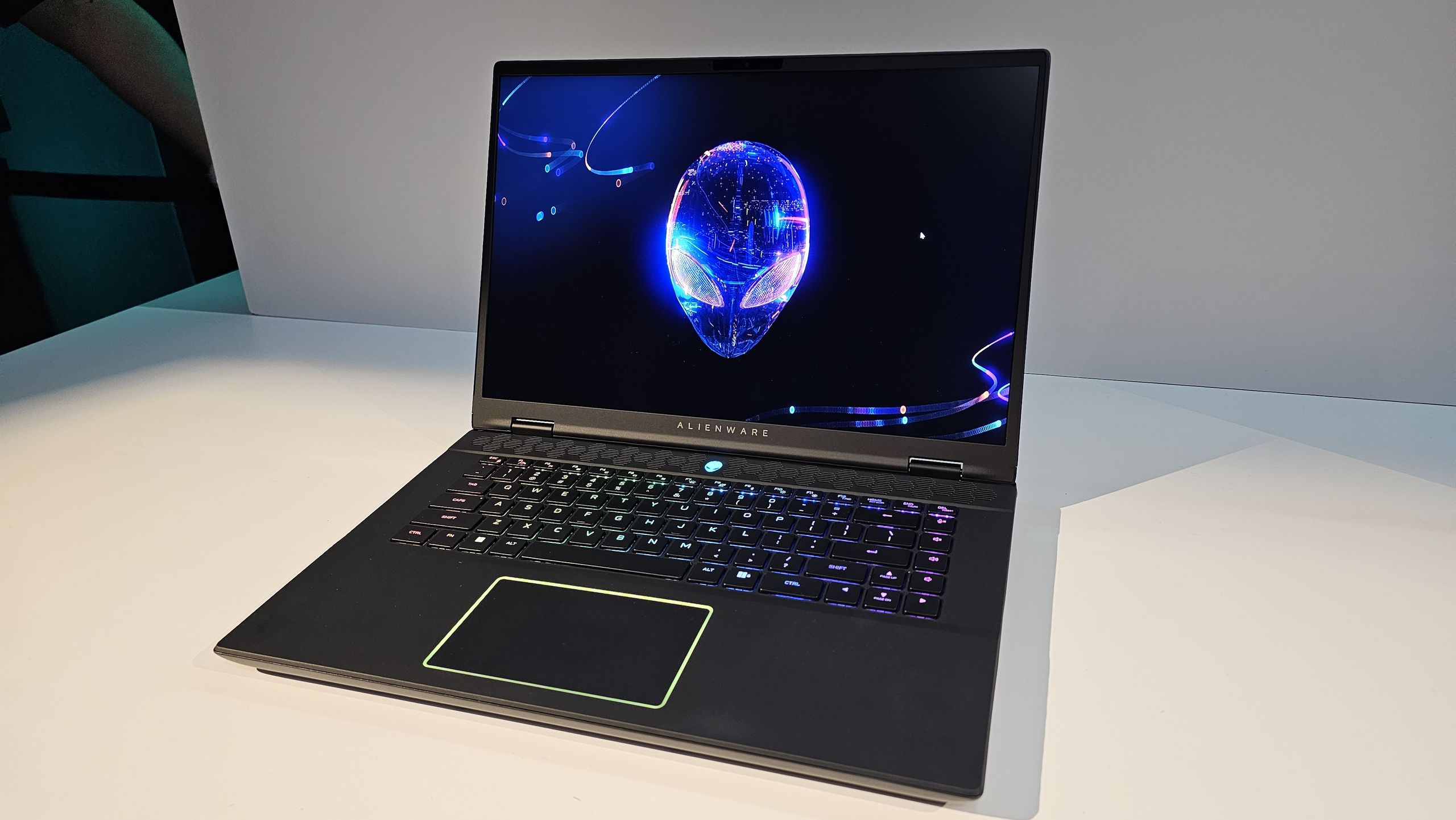 Alienware m16 R2 has gaming power, but is designed not to look like it ...