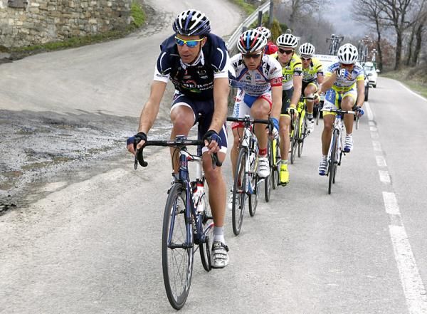 Cristiano Salerno (De Rosa - Stac Plastic) leads the early break.