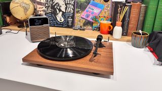 Pro-Ject T1 Evo BT turntable