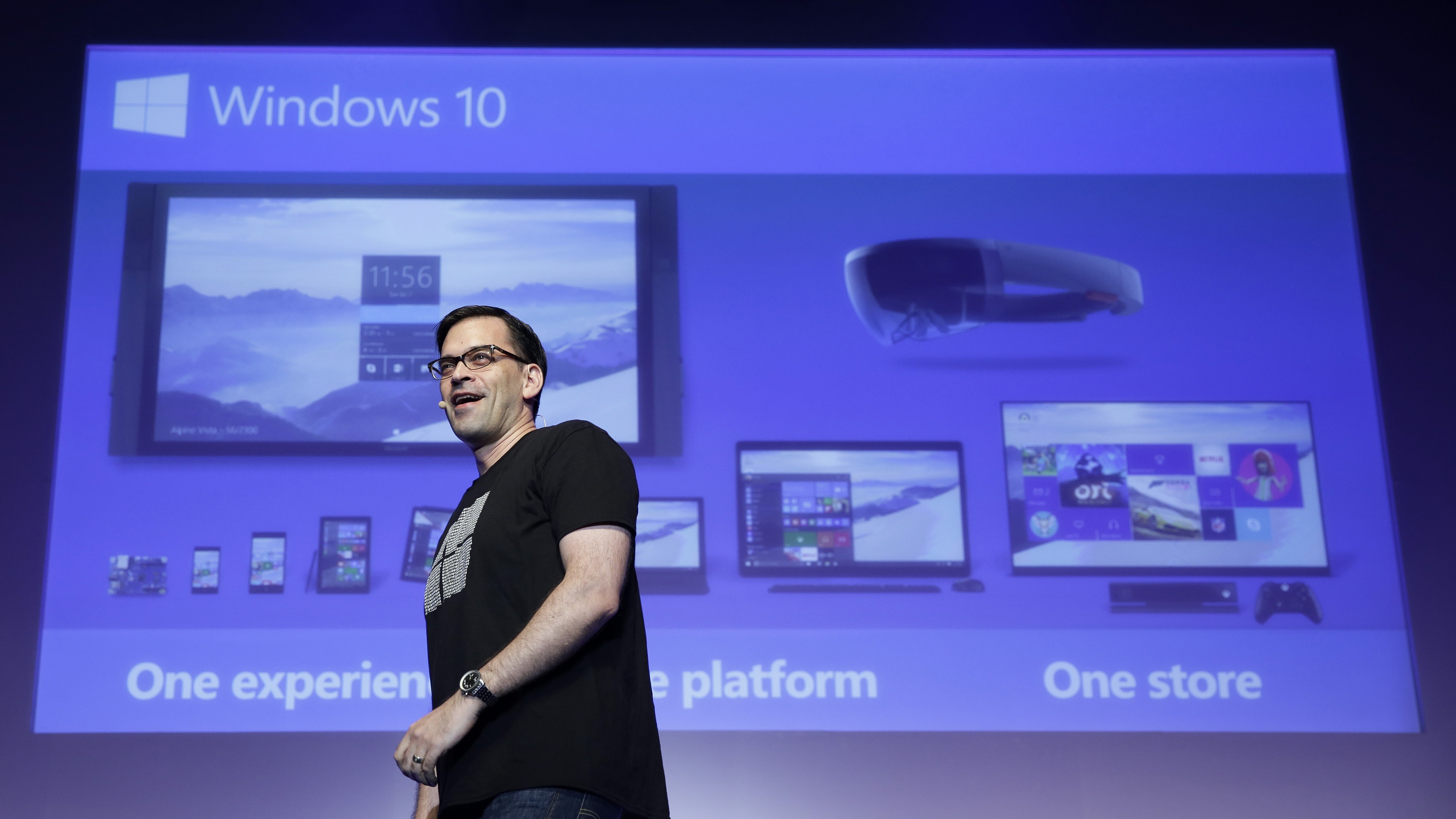 Takuya Hirano, president and chief executive officer of Microsoft Japan Co., speaks during Microsoft Corp.&#039;s Windows 10 operating system product launch in Tokyo, Japan, on Wednesday, July 29, 2015.