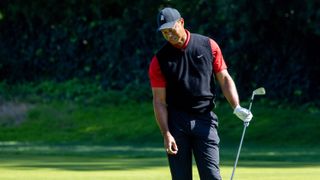 Photo of Tiger Woods angry
