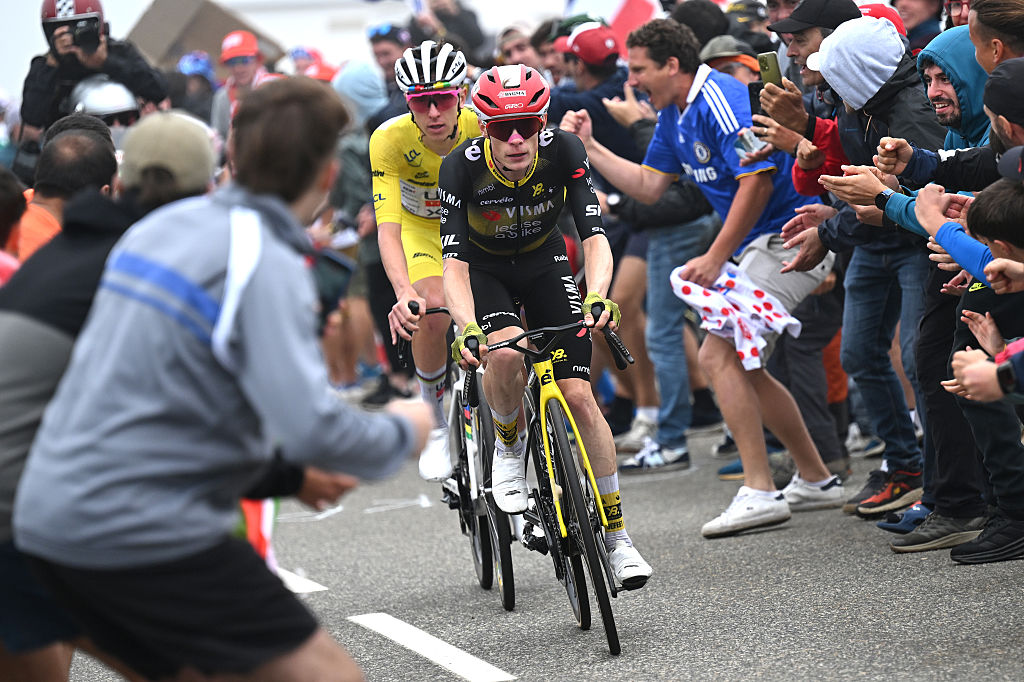 Jonas Vingegaard and Tadej Pogačar on stage 14 at the Tour de France
