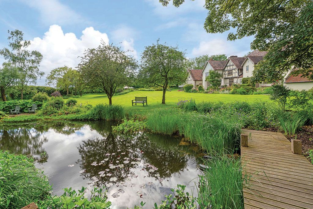 Property for sale with wildlife pond: Becknor Manor, Broughton Green, Hanbury, Worcestershire.