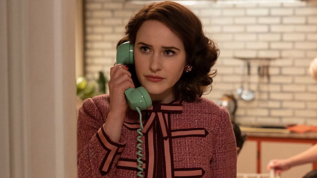 Rachel Brosnahan as Midge Maisel on the phone