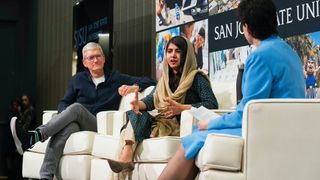 Tim Cook Malala