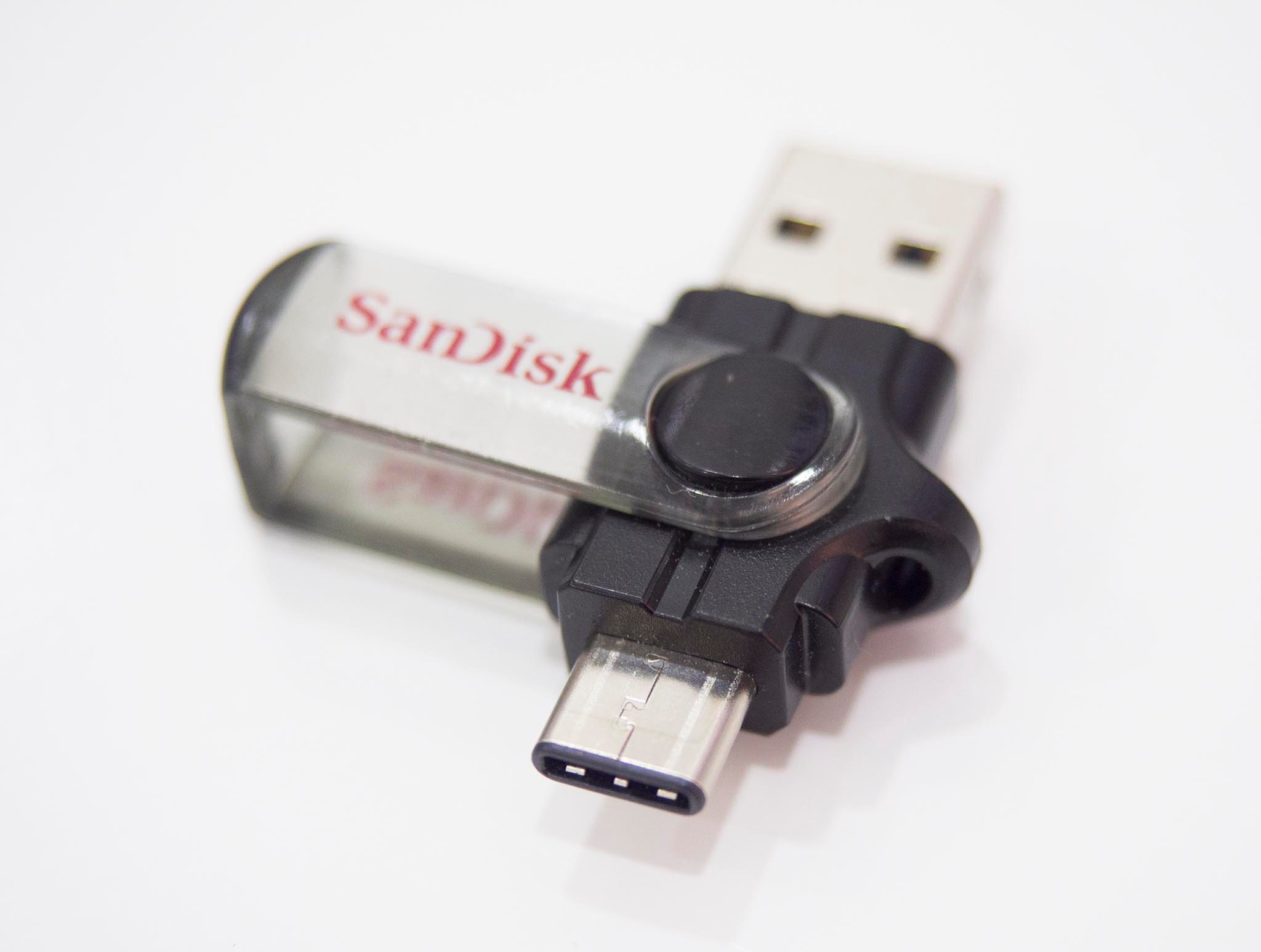 Sandisk dual drive