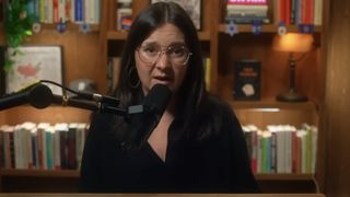 Bari Weiss addresses viewers on The Free Press.