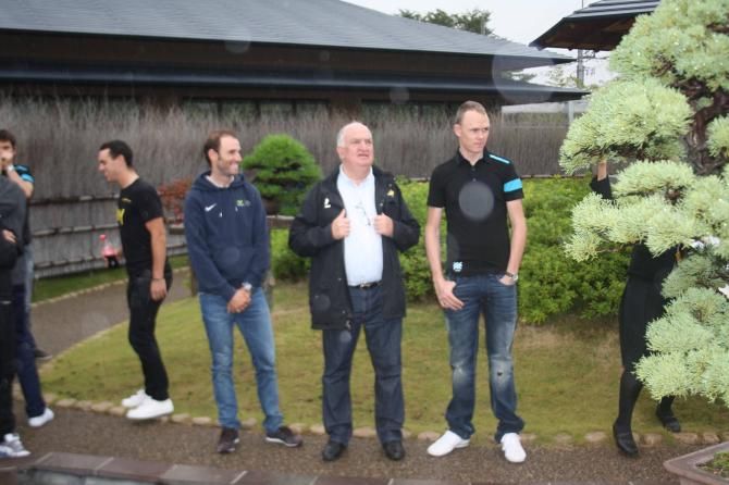 Jean-Francois Pescheux flanked by Chris Froome and Alejandro Valverde in Saitama.
