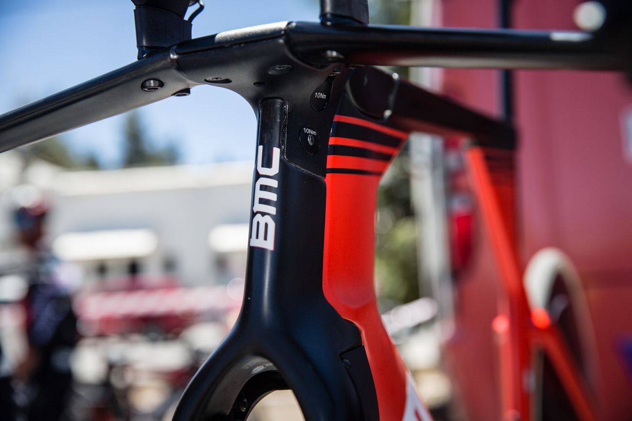 The steerer on the BMC Timemachine01 operates as a 'hinge-fork' to further integrate components on the front end