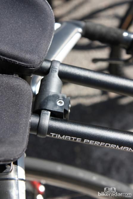 Another BMC rider uses a 3T SRM PowerControl mount