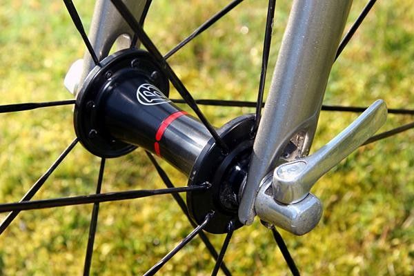 14 gauge bladed spokes