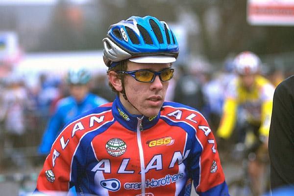Nick Weigall (Alan Factory) at the start line in Loenhut (Azencross)