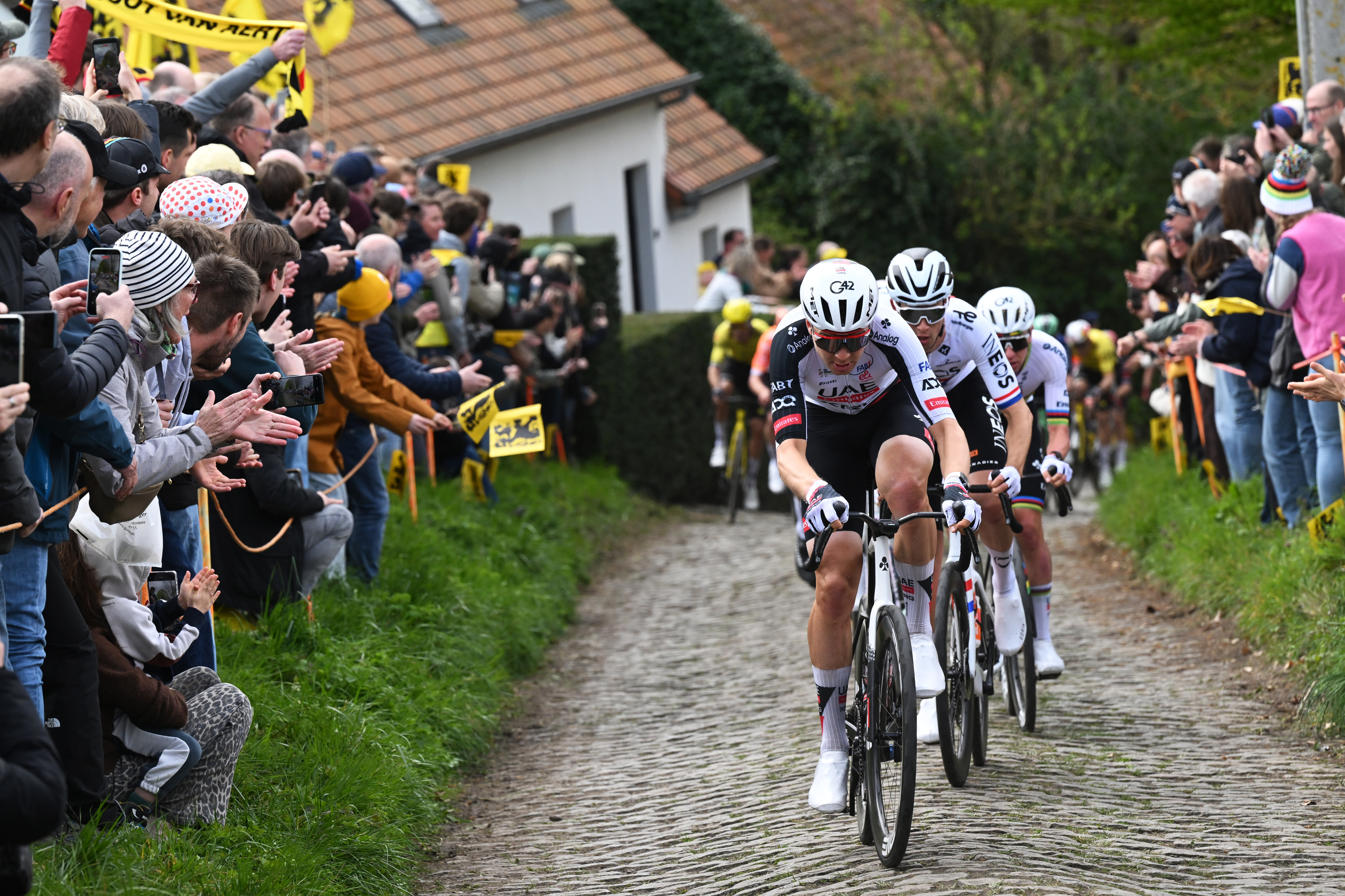 OUDENAARDE, BELGIUM - APRIL 05: Florian Vermeersch of Belgium and UAE Team Emirates - XRG leads in the chase group during the 110th Tour of Flanders - Ronde van Vlaanderen 2026 - Men&amp;amp;apos;s Elite a 278.6km one day race from Antwerp to Oudenaarde / #UCIWT / on April 05, 2026 in Oudenaarde, Belgium. (Photo by Dario Belingheri/Getty Images)
