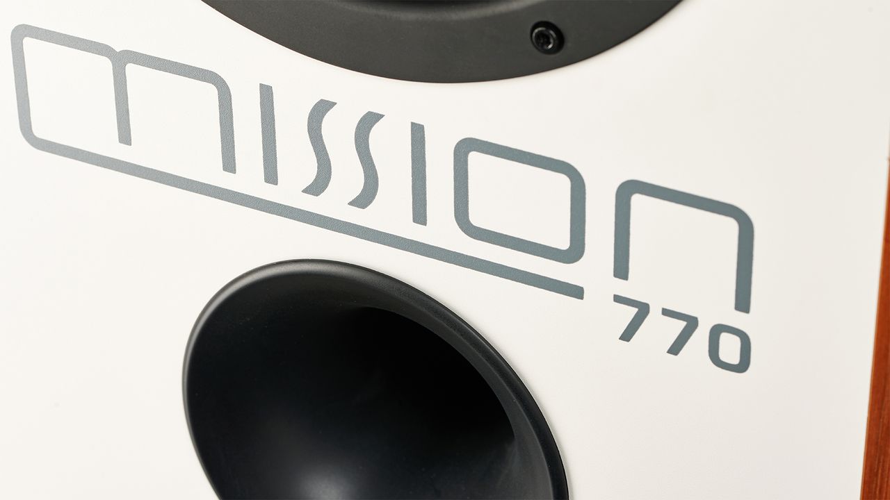 Standmounted speakers: Mission 770