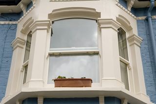 Front exterior sash windows
