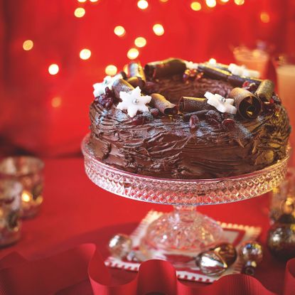 Chocolate Wreath Cake