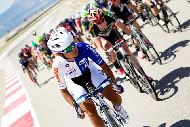 Coryn Rivera (United Healthcare) keeping a close eye on the pack in her run up to the win.