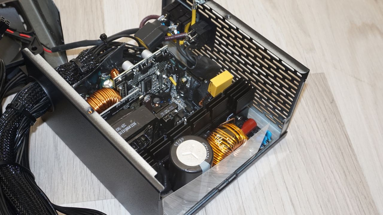 Thermaltake Toughpower GX3 850W PSU