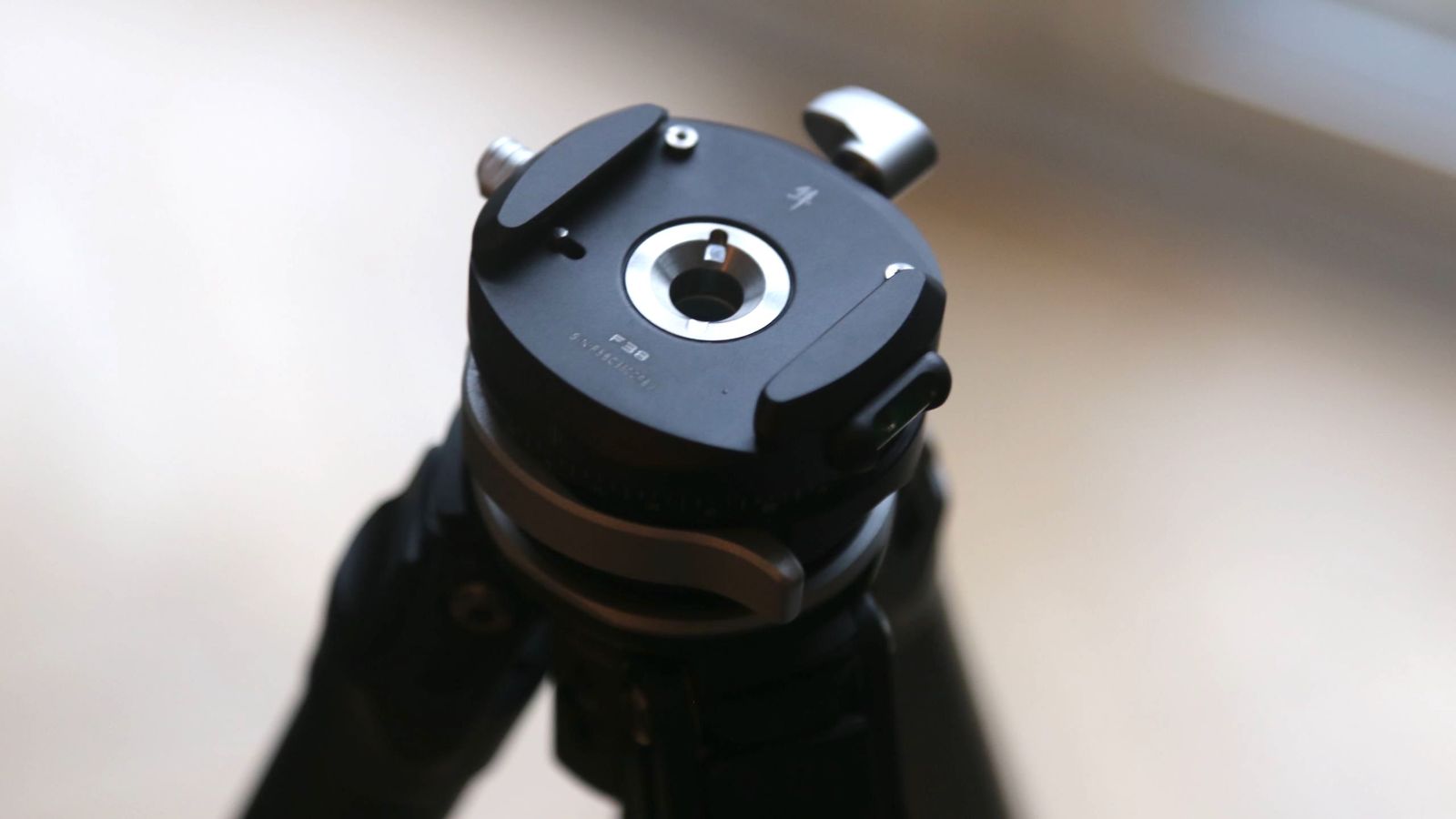 Ulanzi F38 Quick Release Travel Tripod the travel photographers friend