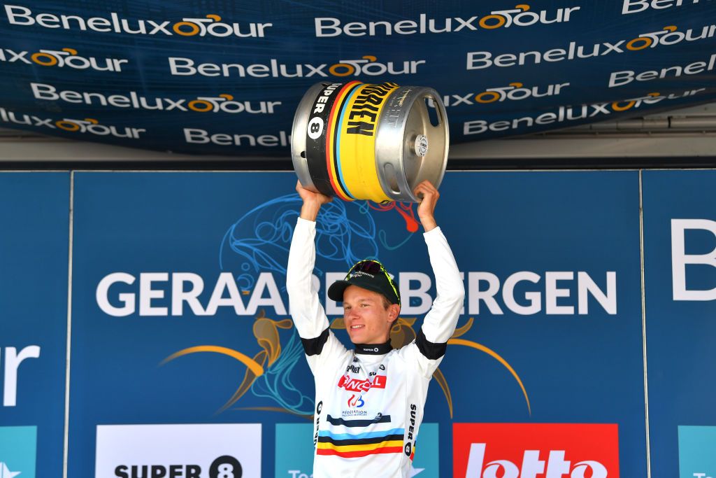 GERAARDSBERGEN BELGIUM SEPTEMBER 05 Arjen Livyns of Belgium and Team Bingoal WB celebrates winning the white combativity jersey on the podium ceremony after the 17th Benelux Tour 2021 Stage 7 a 1809km stage from Namur to Geraardsbergen BeneluxTour on September 05 2021 in Geraardsbergen Belgium Photo by Luc ClaessenGetty Images