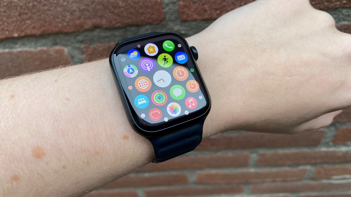 The Apple Watch 8 could look a lot like the Apple Watch 7