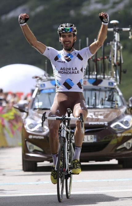 Christophe Riblon (AG2R La Mondiale) soloed to victory in stage 2 at the Tour of Poland after dropping his breakaway companions on the ascent to Passo Pordoi