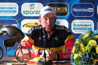 Stijn Devolder talks with the press after winning Tour of Flanders 2008