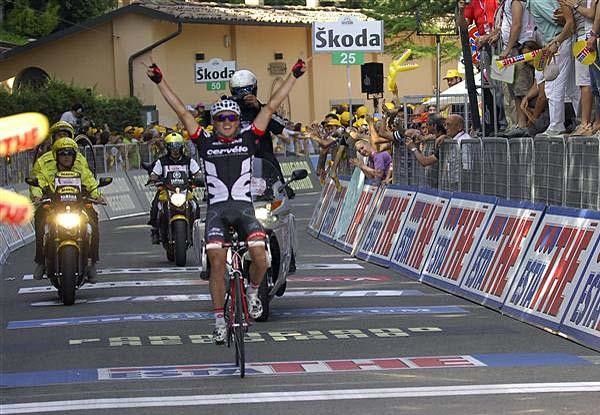 Simon Gerrans (Cervelo Test Team) wins