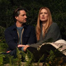 virgin river l to r martin henderson as jack sheridan and alexandra breckenridge as mel monroe in episode 3010 of virgin river cr courtesy of netflix © 2021